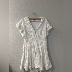 Gianni Bini‎ White Wrap Summer Dress